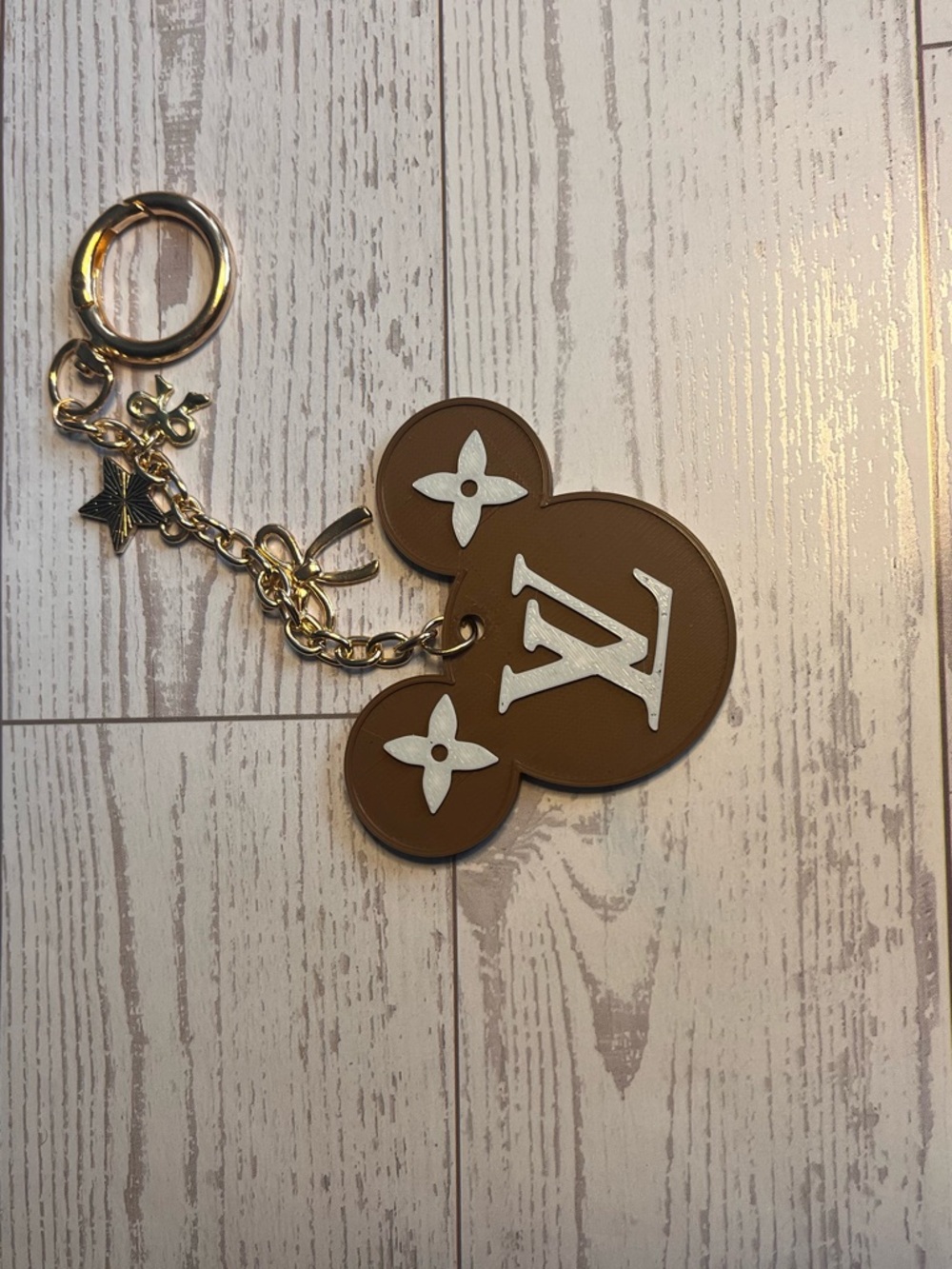 LV  Brown Mickey Key Charm - Brown & White